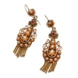 GOLD VINTAGE EARRINGS WITH GRANATES AND BEADS