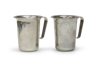 PAIR OF SILVER TANKARDS ITALY END OF THE 20TH CENTURY