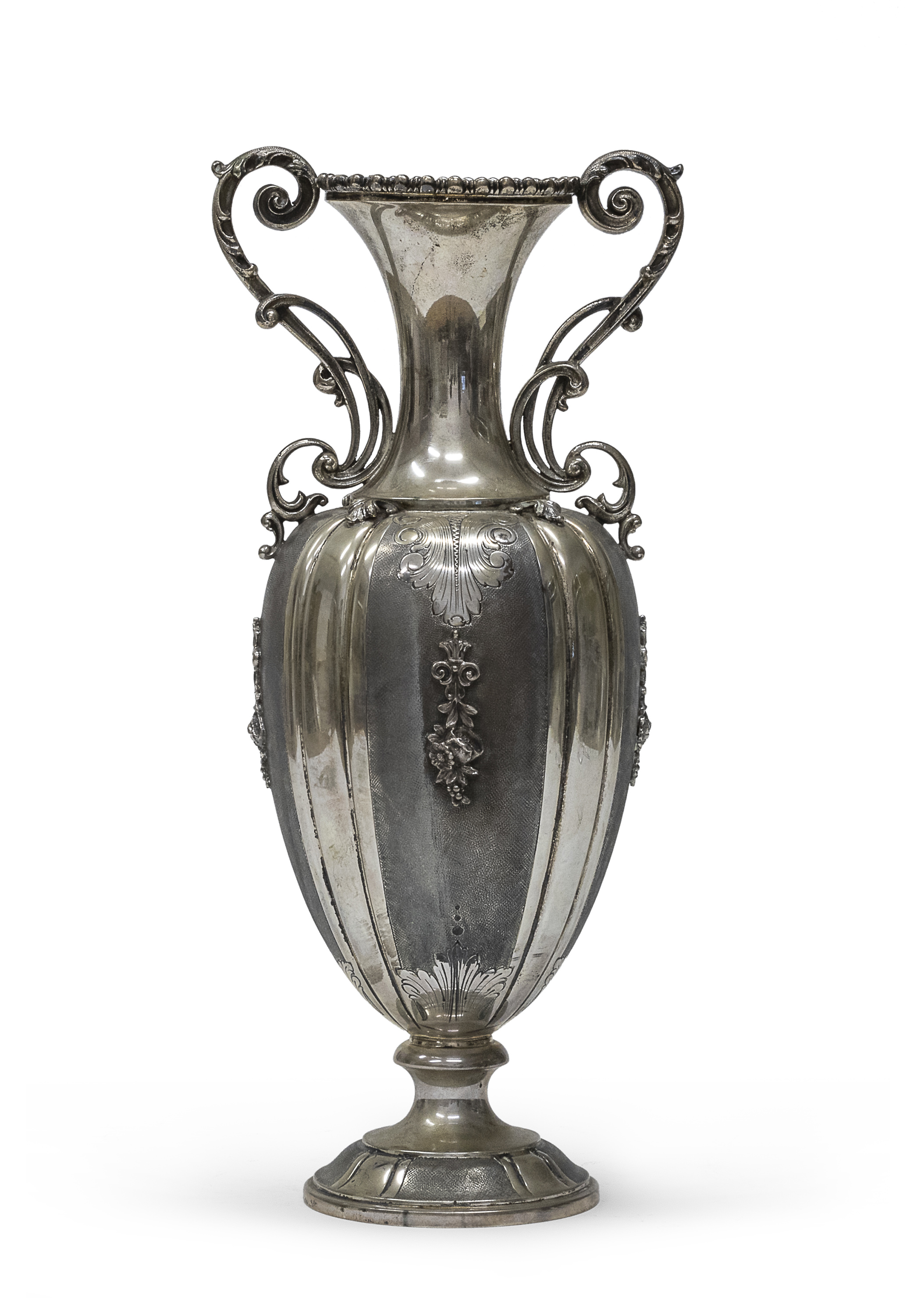 SILVER VASE MILAN 1935