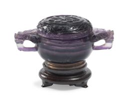 A SMALL CHINESE FLUORITE VASE WITH LID 20TH CENTURY. DEFECTS.