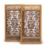 A PAIR OF CHINESE CARVED WOOD DOORS. EARLY 20TH CENTURY.