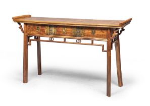 A CHINESE ROSE WOOD TABLE. 20TH CENTURY.