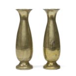 A PAIR OF CHINESE BRASS VASES. 20TH CENTURY.