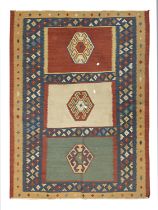 A CAUCASIAN KILIM RUG. EARLY 20TH CENTURY.