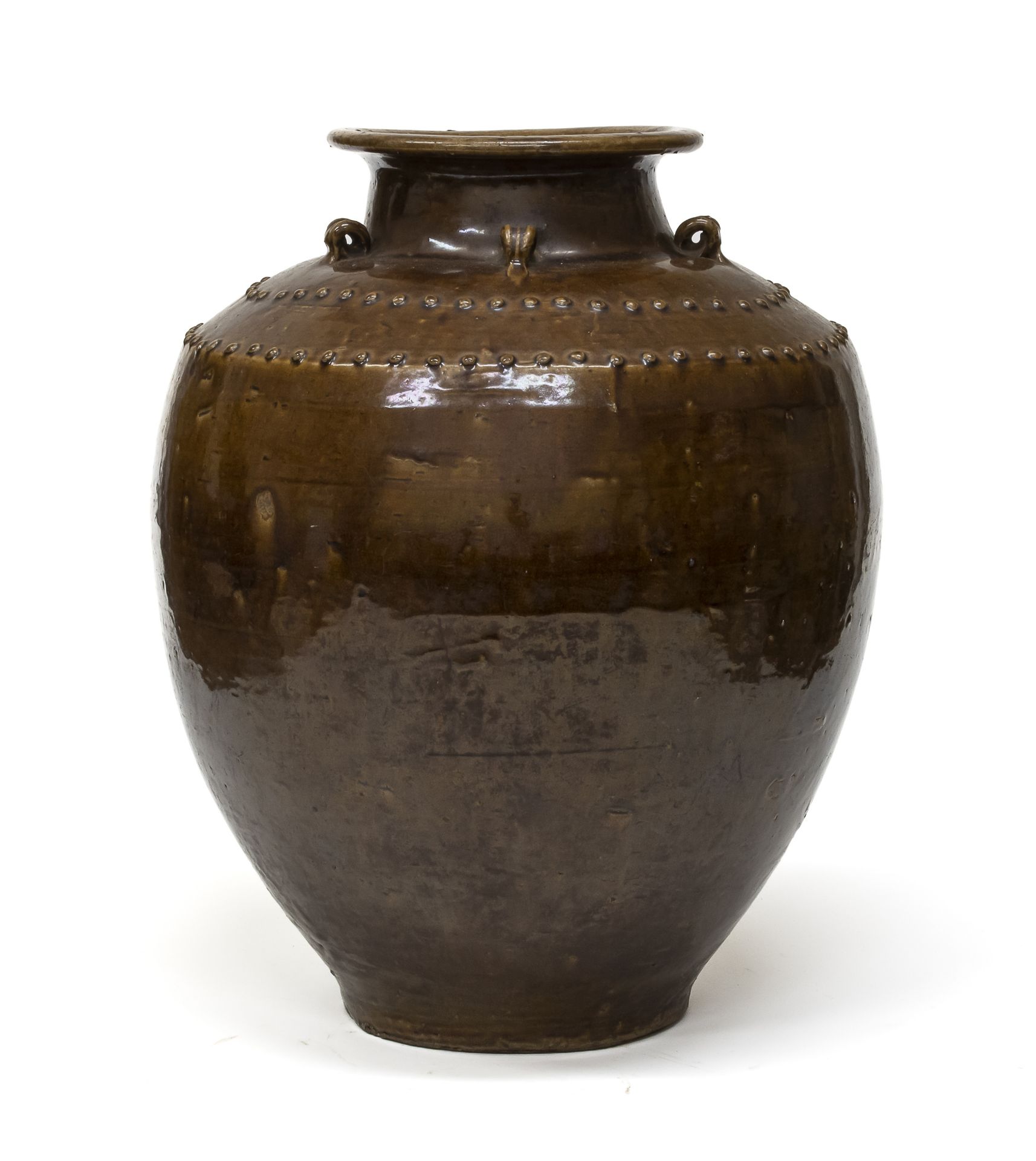 A CHINESE EARTHENWARE MARTABAN JAR. EARLY 20TH CENTURY.
