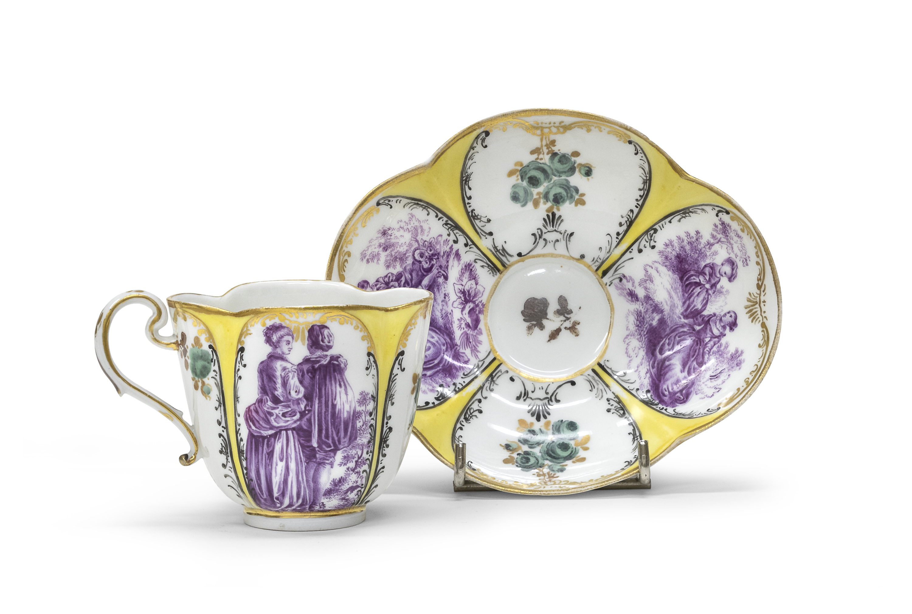 PORCELAIN CUP AND SAUCER MEISSEN 19TH CENTURY