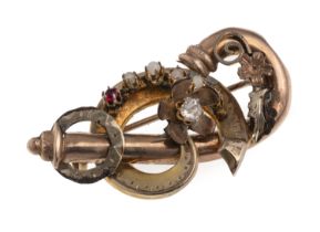 GOLD VIOLIN-SHAPED BROOCH WITH HARDSTONES