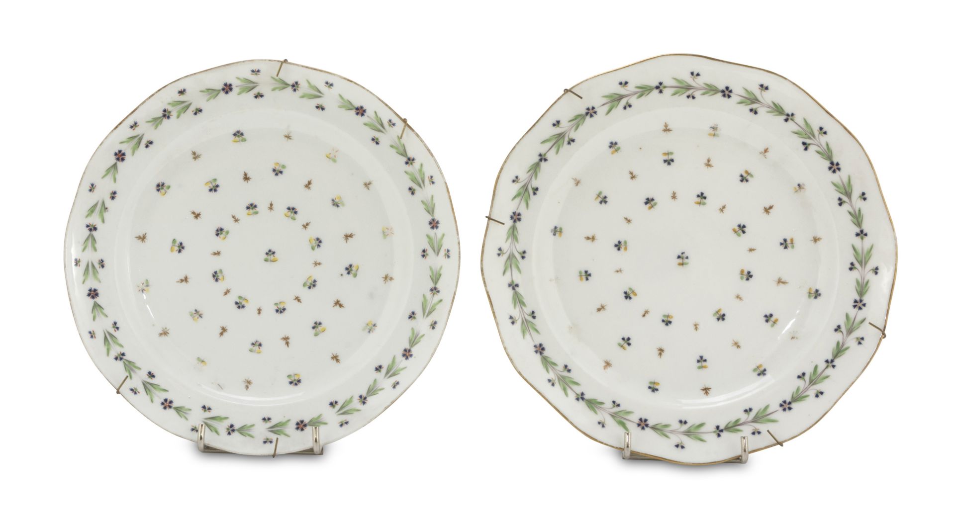 PAIR OF PORCELAIN PLATES PROBABLY FRANCE EARLY 19TH CENTURY