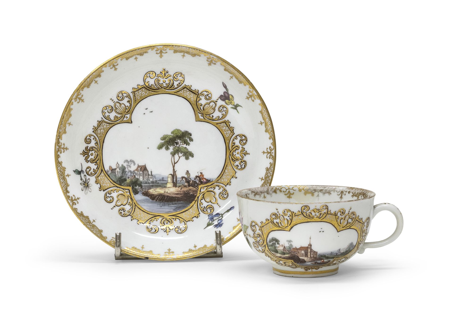 PORCELAIN CUP AND SAUCER MEISSEN FIRST HALF 18TH CENTURY