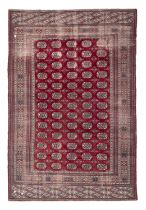 PAKISTAN CARPET MID 20TH CENTURY