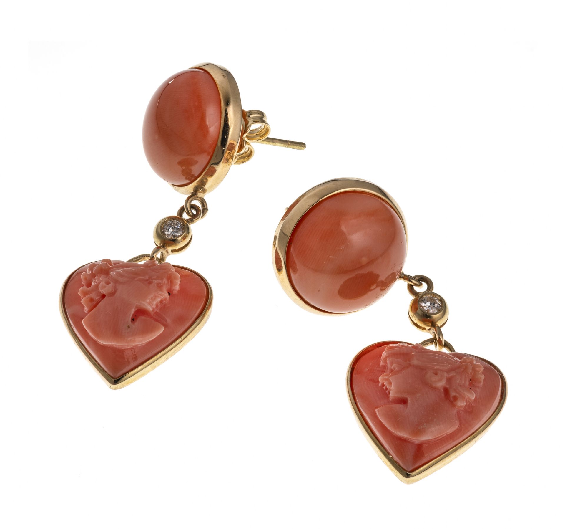 GOLD EARRINGS WITH CORAL AND DIAMONDS