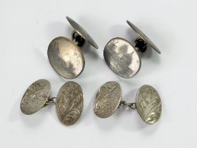 SILVER CUFFLINKS.