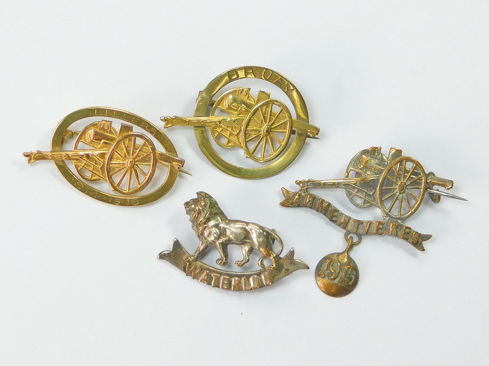 WWI FRENCH SOUVENIR BROOCHES.