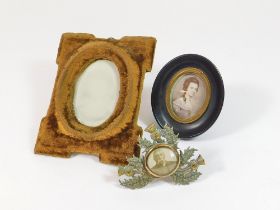 PHOTOGRAPH FRAMES.