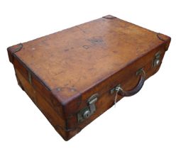 A good quality early 1900's tan leather suitcase by Drew and Sons Piccadilly Circus London, 61 by 38