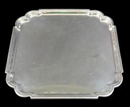 A George Vl silver presentation salver Sheffield 1944/45 Roberts and Belk 1258 grams, 40.4 troy oz