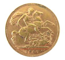An Edward VII gold sovereign, 1907.