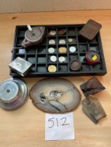 Sundry items, coins, tray etc