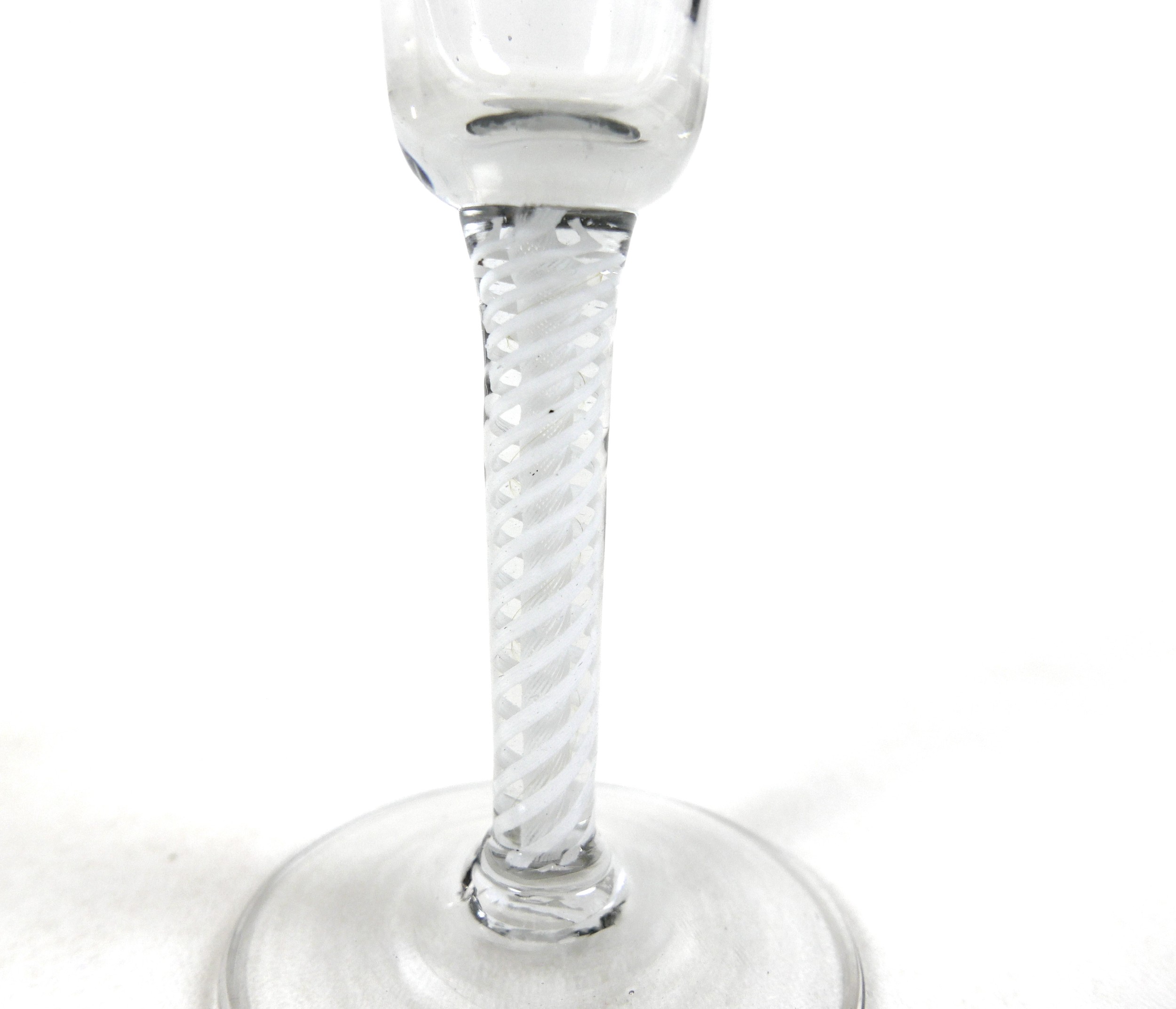 An 18th century air twist cordial glass 16cm In good condition. - Image 4 of 9