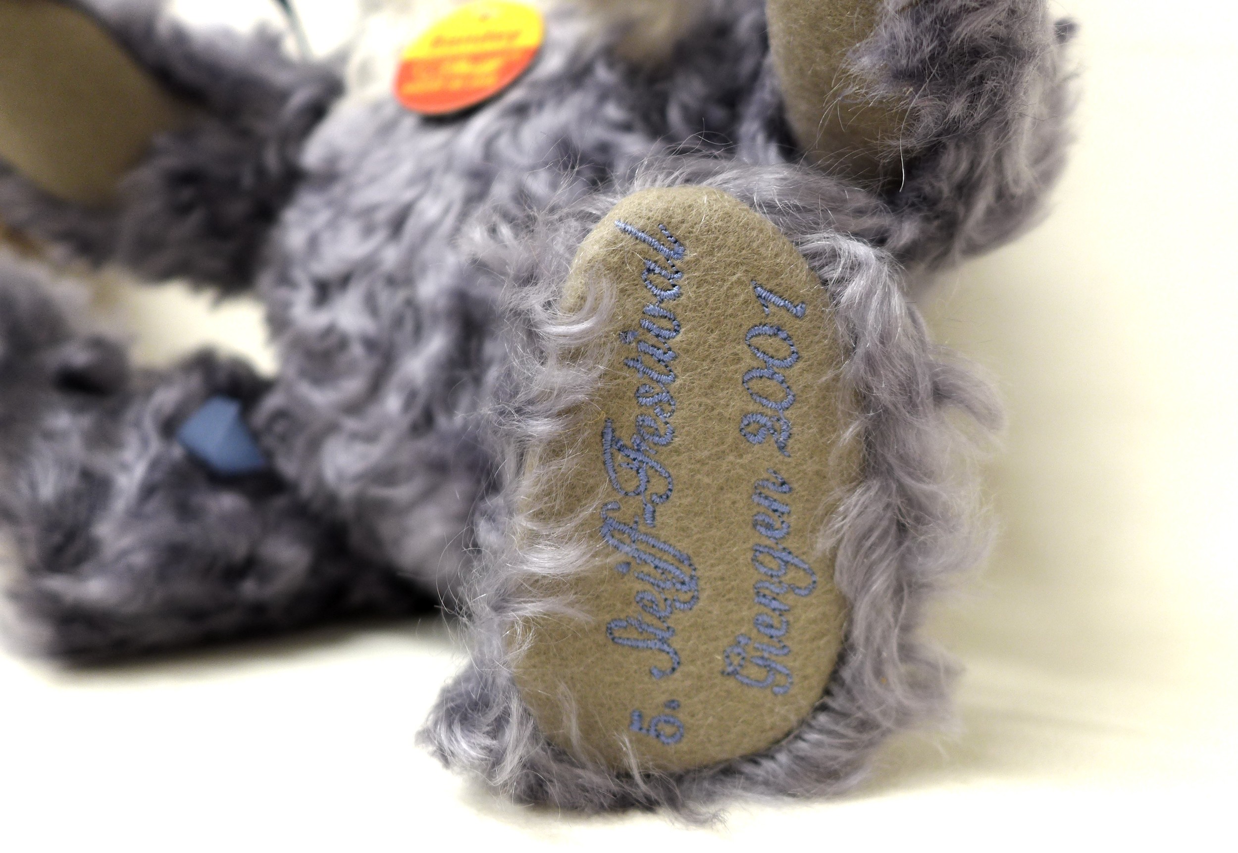 Pair of Steiff Festival Bears, Sandey is a grey/blue mohair, posable five jointed 5th festival bear, - Image 10 of 11