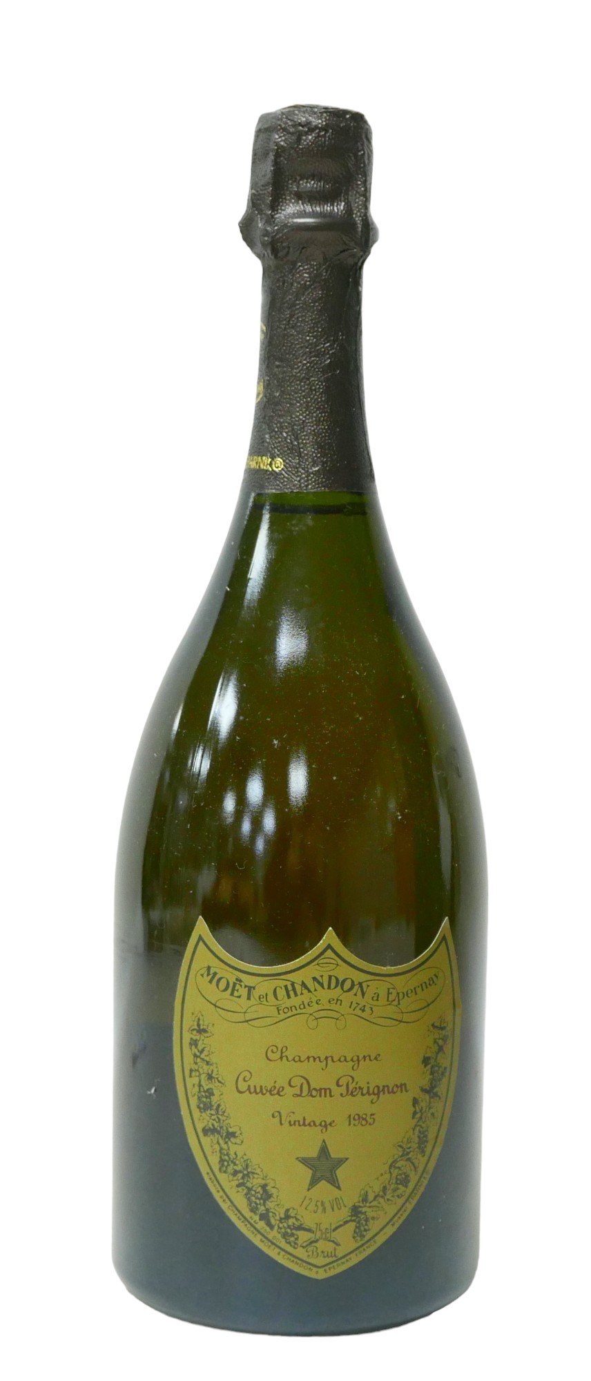 Vintage champagne: a bottle of Moet & Chandon, Cuvee Dom Perignon, vintage 1958, with original - Image 2 of 7