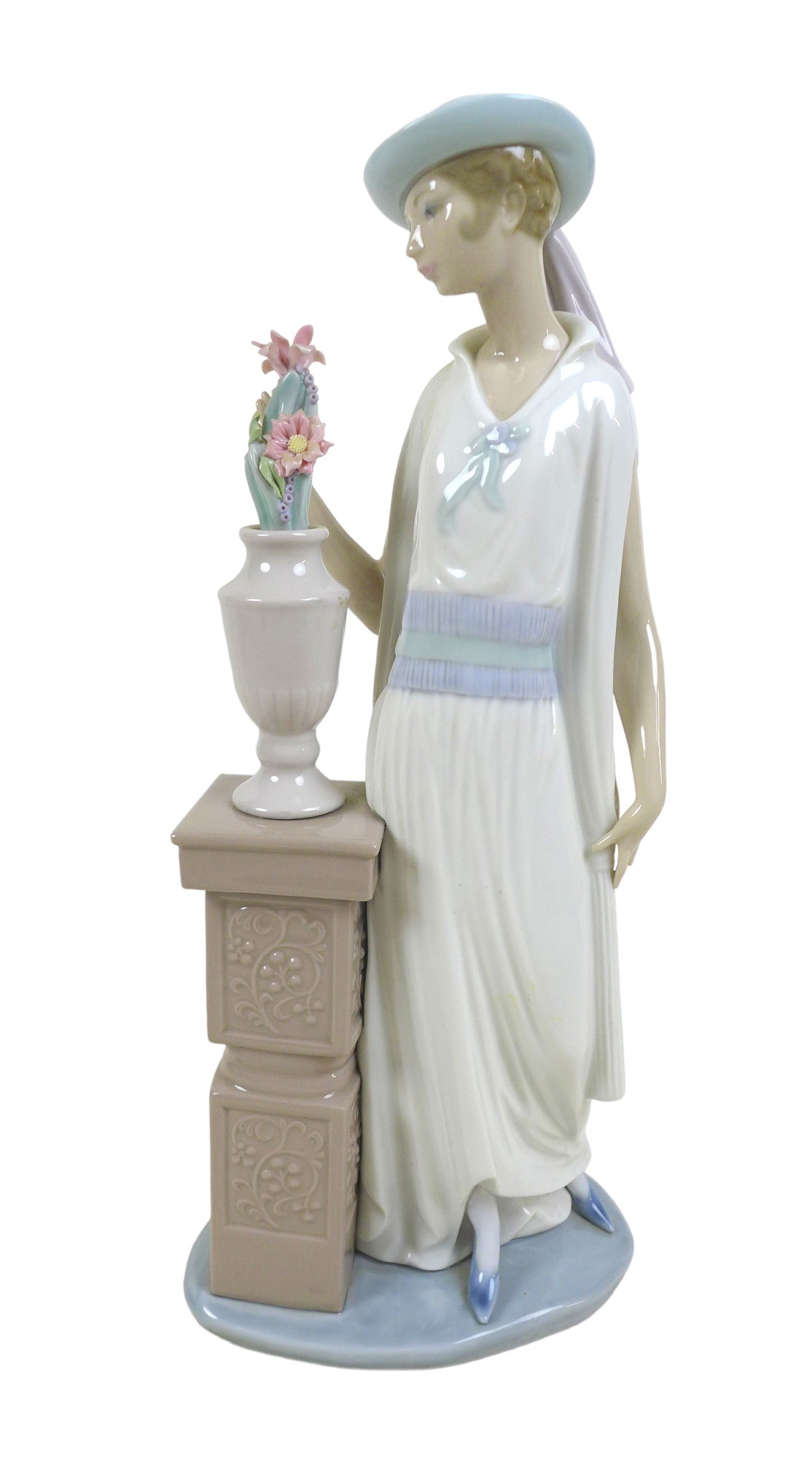 Three 1920s style Lladro lady figurines, comprising 'Lady Grand Casino', #5175, 34.5cm high; ' - Image 3 of 14