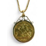 A Victorian 1895 half sovereign in 9ct gold pendant setting and 9ct gold box chain, overall gross