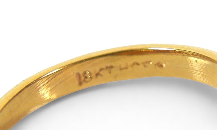 An 18ct yellow gold spiral dress ring, size K, head size 7 by 9 by 16mm. - Image 7 of 7