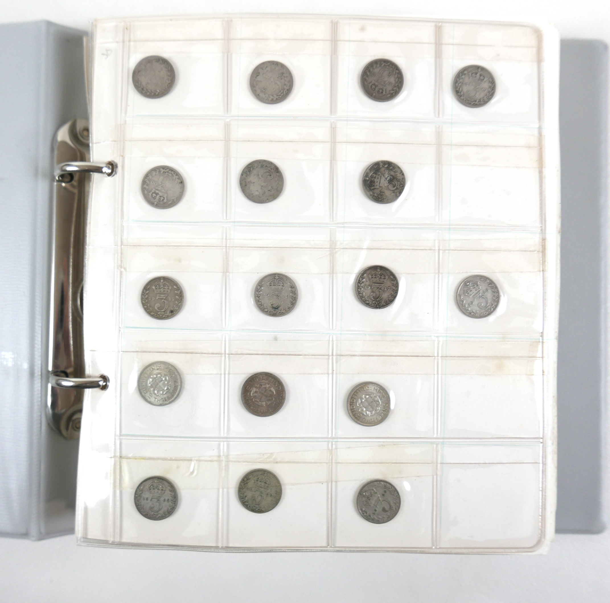 A collection of mainly English coins including some silver coins, in two albums and loose. - Image 7 of 11