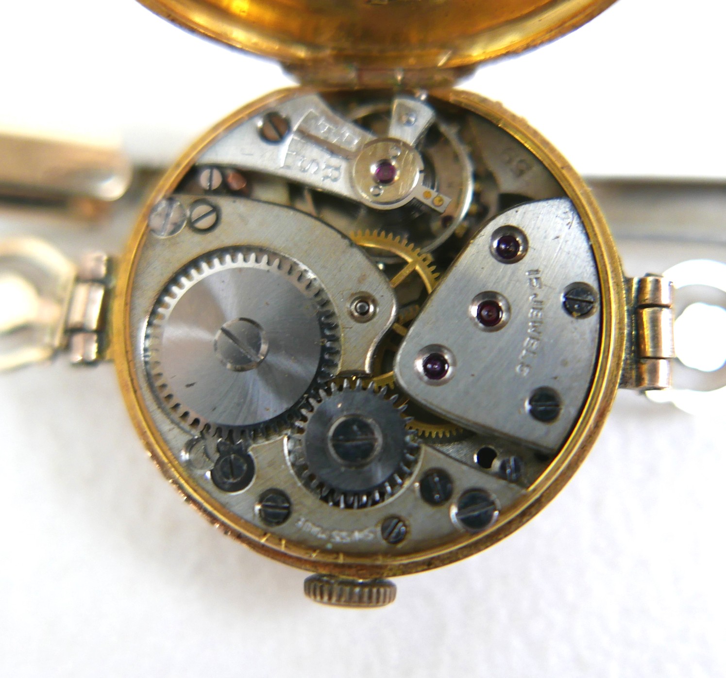 A 9ct yellow gold Rolco lady's wristwatch on a gold plated bracelet strap, 25mm case, 20.0g gross. - Image 5 of 5