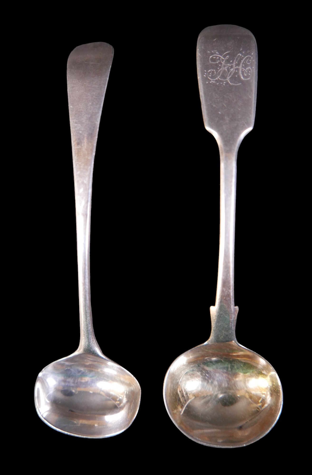 A pair of Georgian silver salts, London 1762/63 with associated silver spoons and replacement - Image 4 of 5