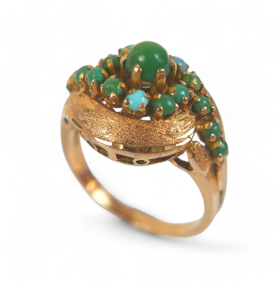 An 18ct Egyptian yellow gold turquoise ring, size O, 6.2g. - Image 2 of 6