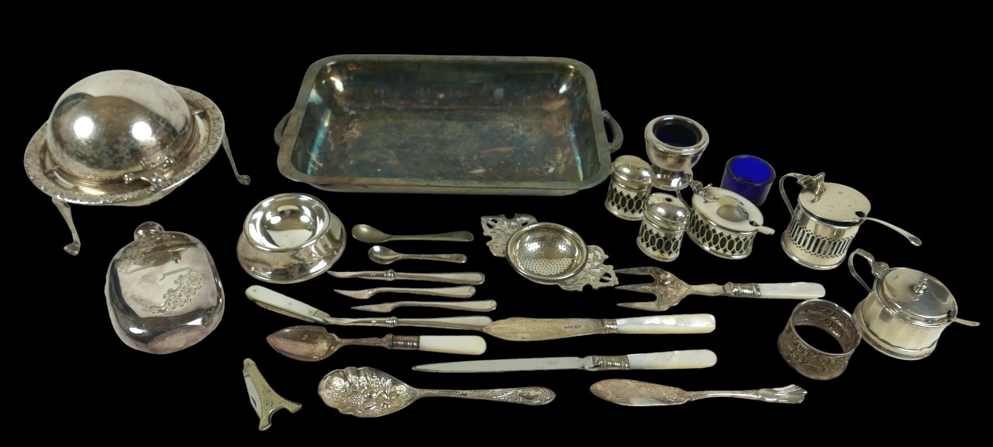 A collection of silver and silver plated items including two silver mustards, weighable silver 140