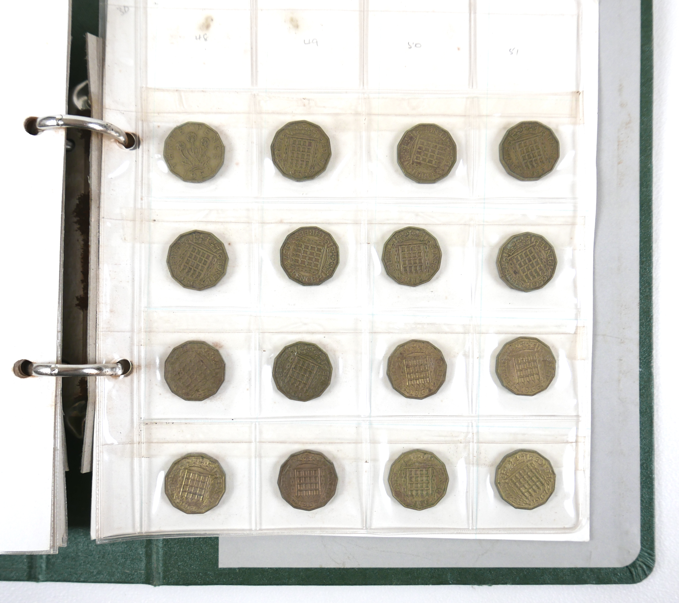 A collection of mainly English coins including some silver coins, in two albums and loose. - Image 6 of 11