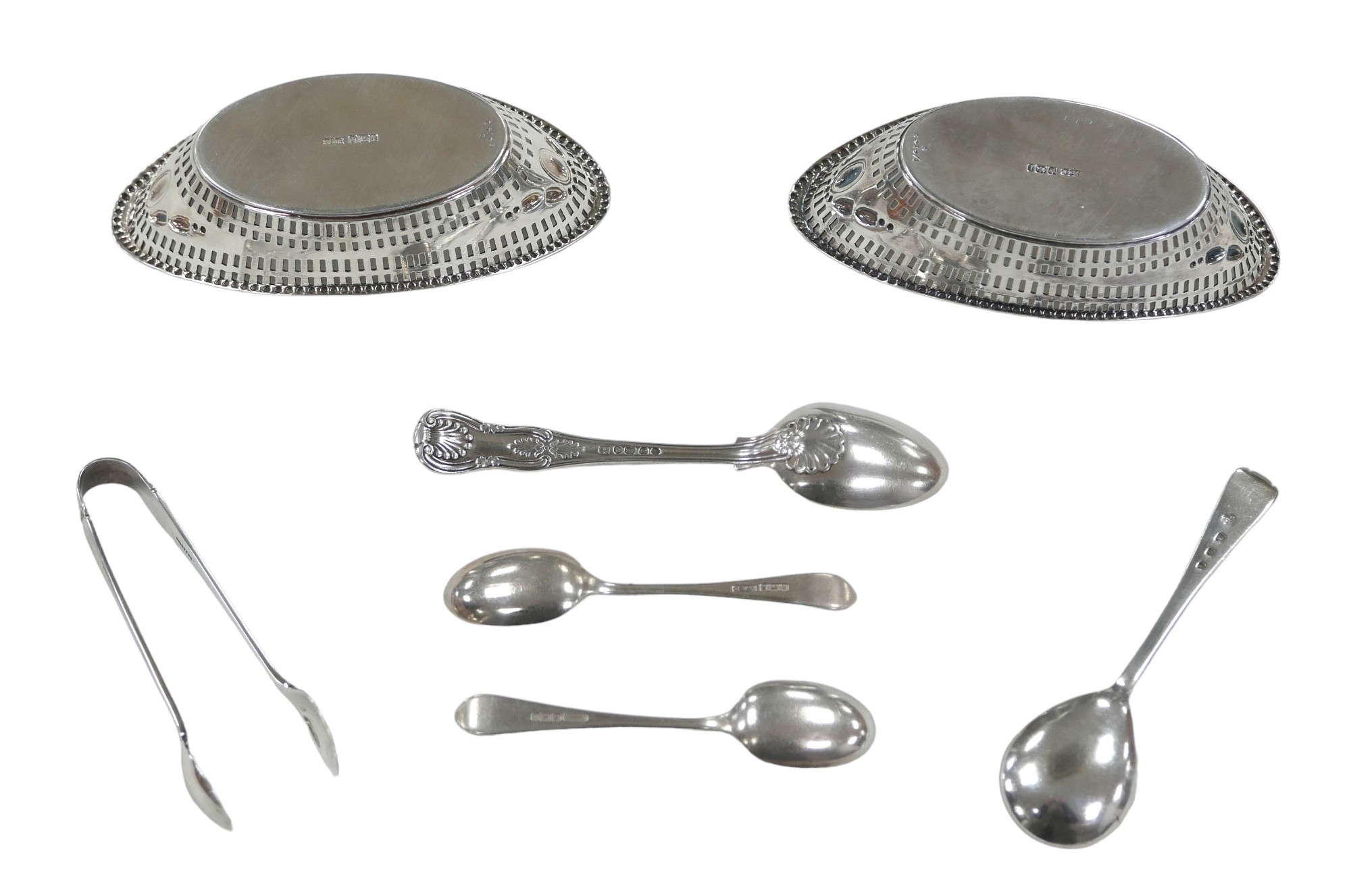 A group of Edwardian and later silver, including two Edwardian bon bon dishes with pierced - Image 2 of 2