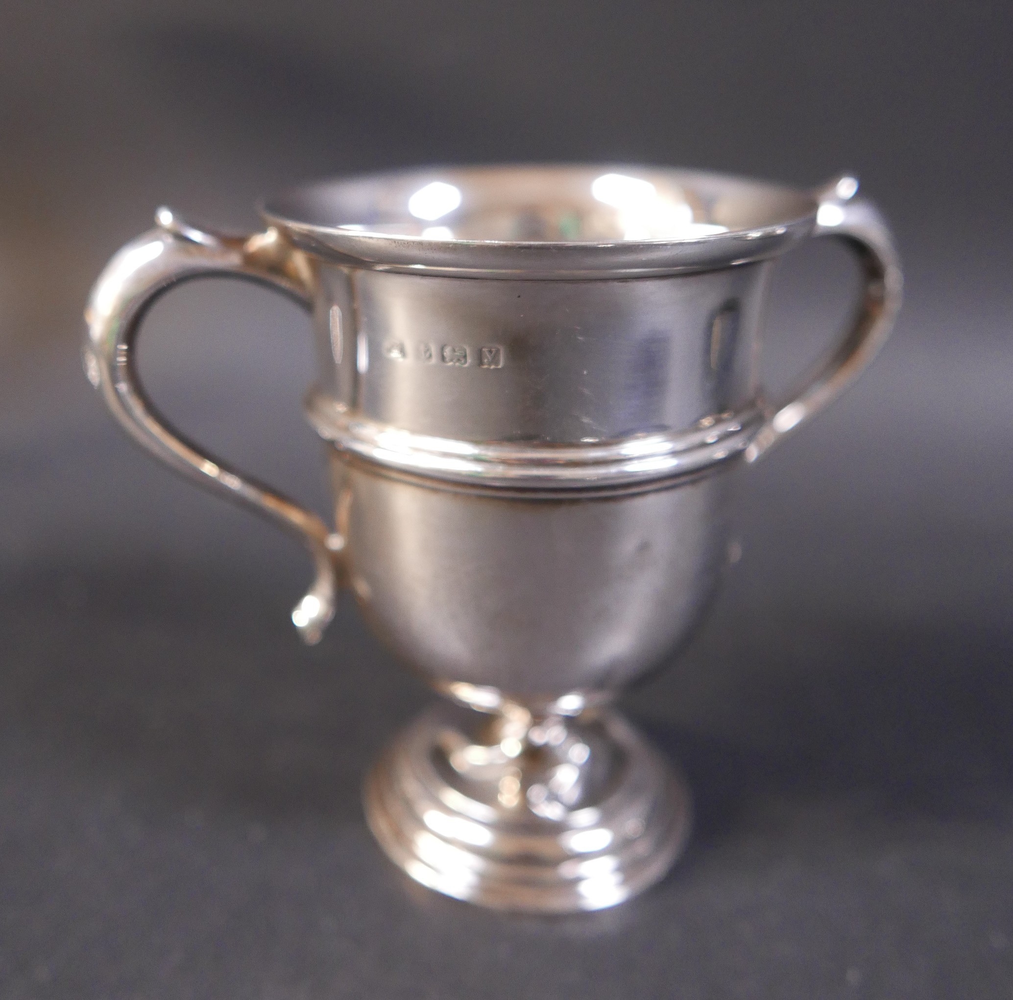 A group of silver and silver plate, including a silver two handled cup, 10cm high, a silver oval - Image 4 of 8