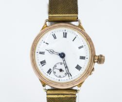 A 9CT GOLD CIRCULAR CASED WRISTWATCH