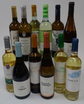 A COLLECTION OF WHITE WINES INCLUDING A BOTTLE OF MARQUES DE MARIALVA COLHEITA SELECIONADA...