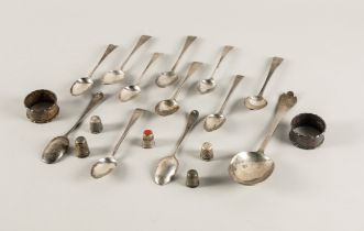 A GROUP OF SILVER AND FIVE THIMBLES