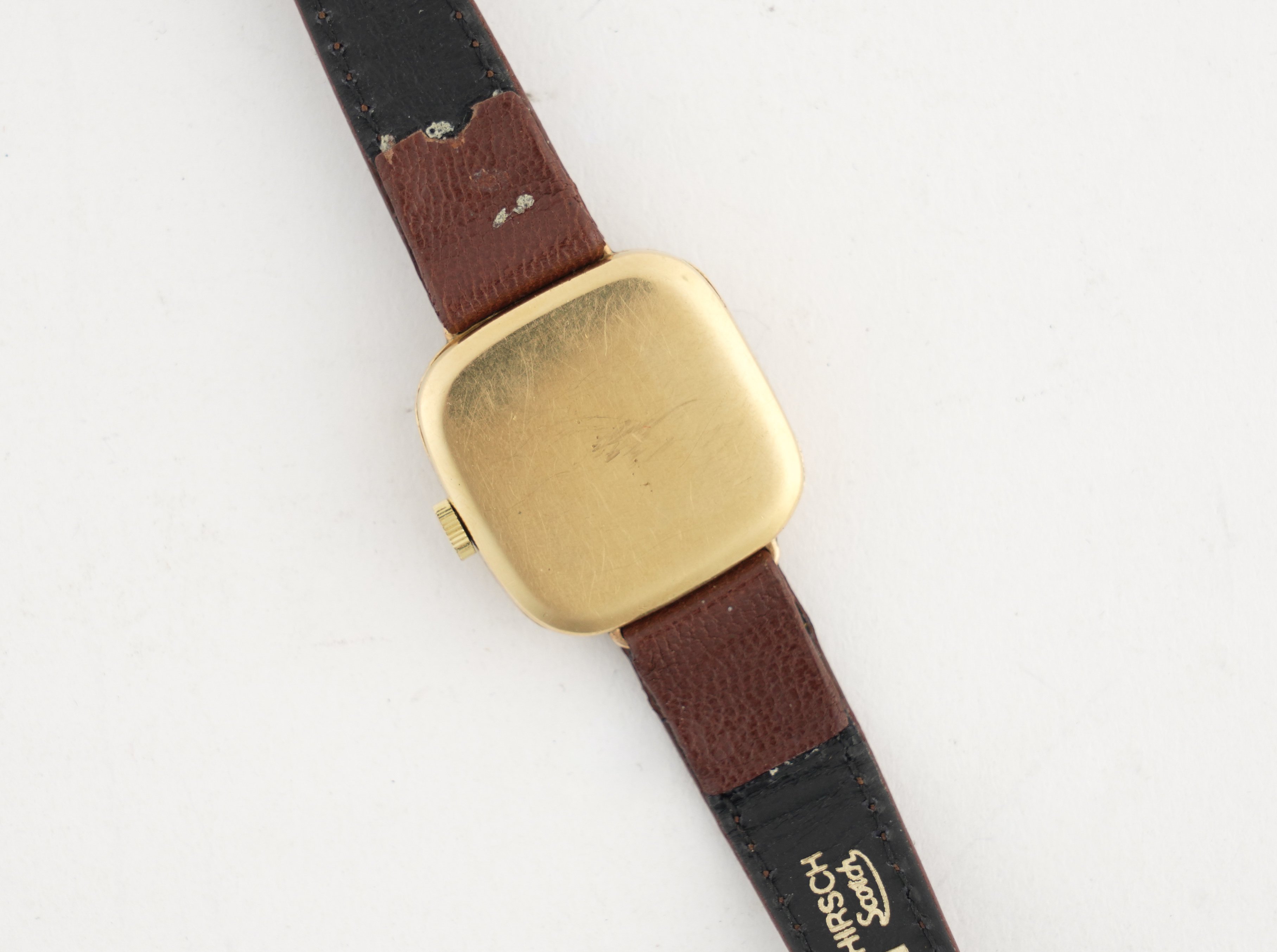 A LADY'S 18K GOLD CASED MANUAL WIND WRISTWATCH - Image 3 of 4