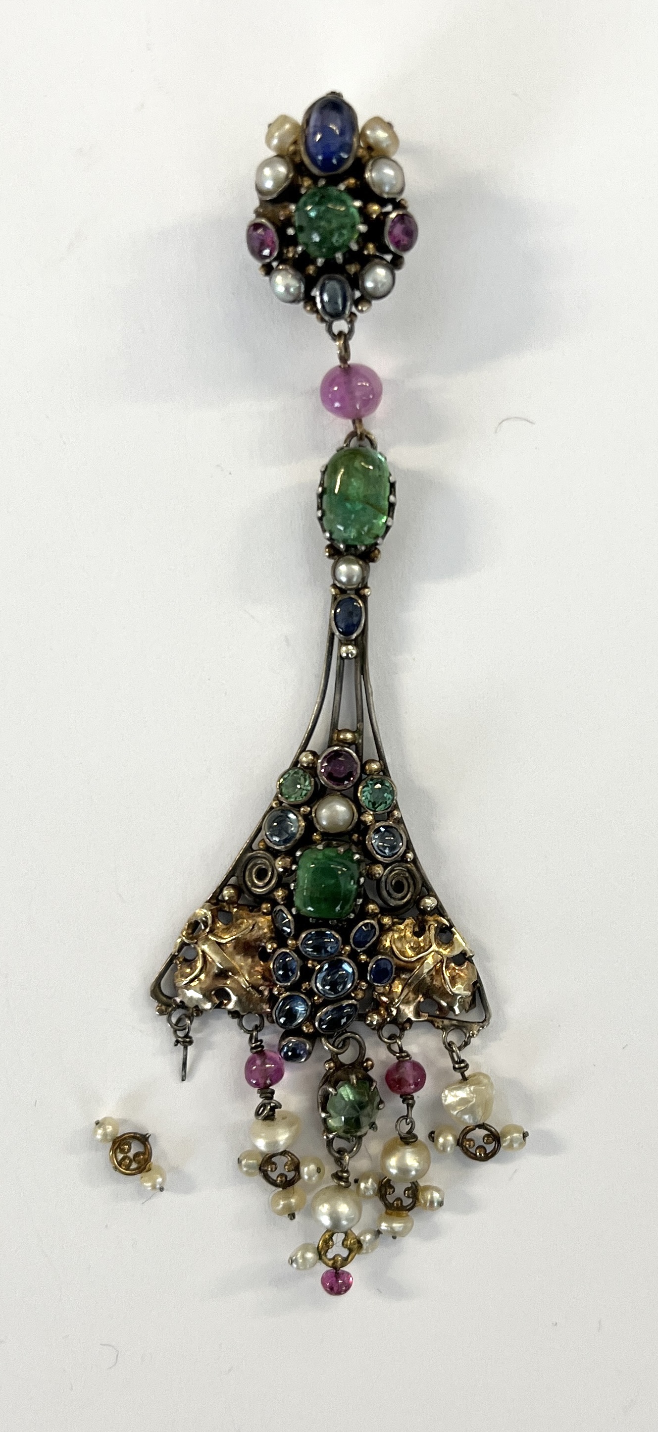 ATTRIBUTED TO DORRIE NOSSITER: A GEMSET PENDANT - Image 2 of 2