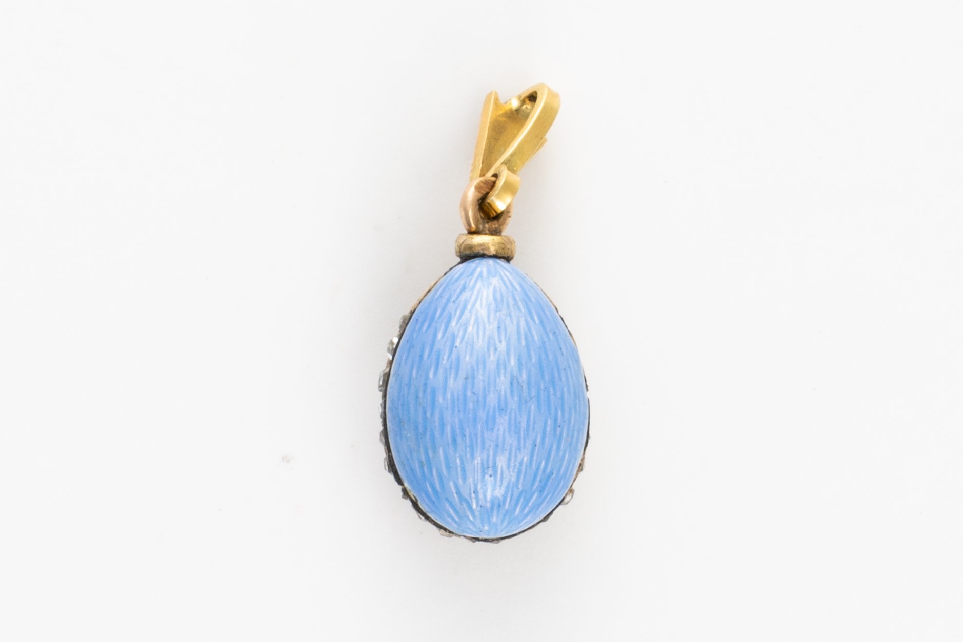 A SAPPHIRE, DIAMOND AND ENAMEL EGG CHARM - Image 4 of 4