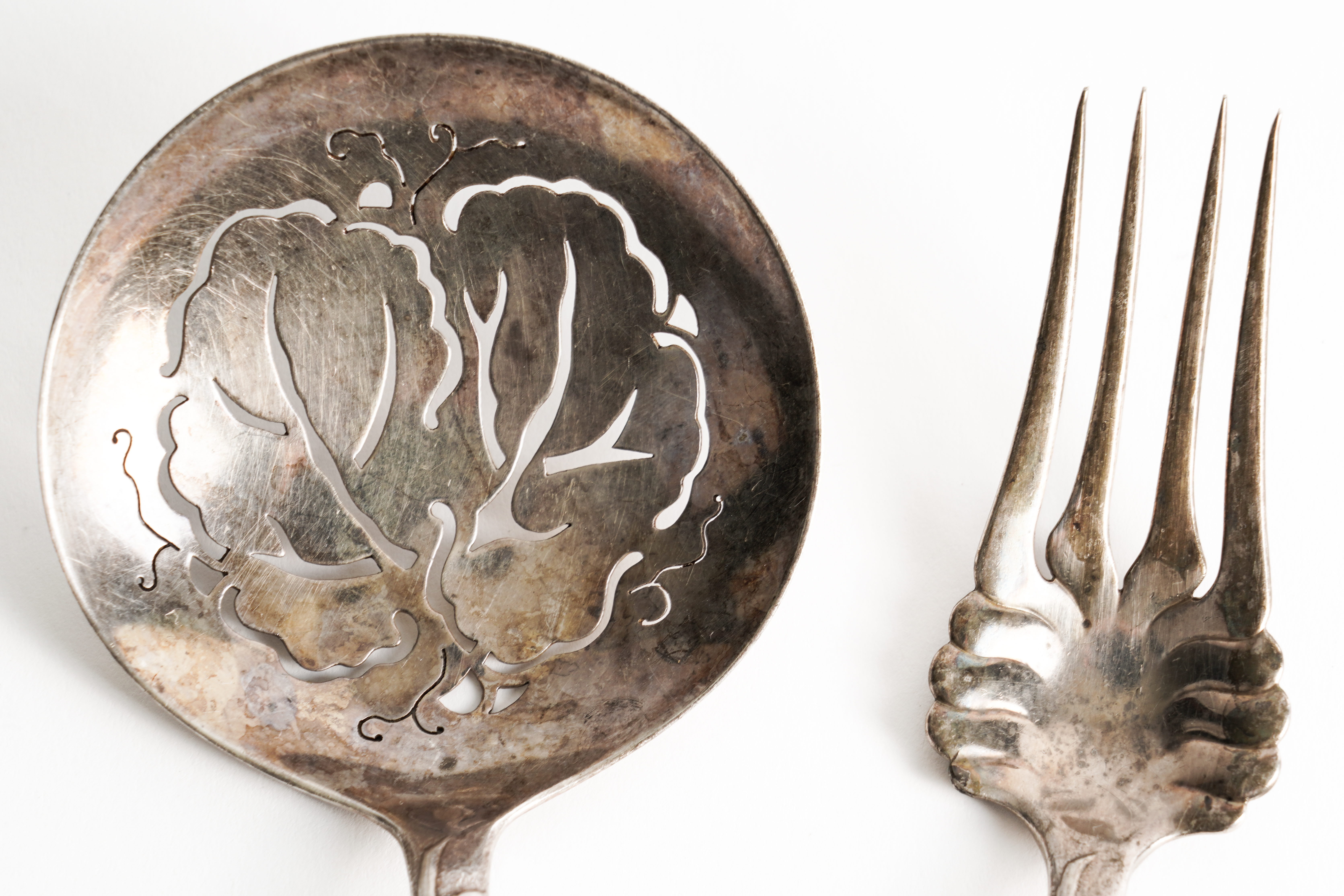 A PAIR OF TIFFANY AND CO STERLING SERVERS (2) - Image 3 of 4