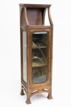 AN FRENCH ART NOUVEAU WALNUT DISPLAY CABINET