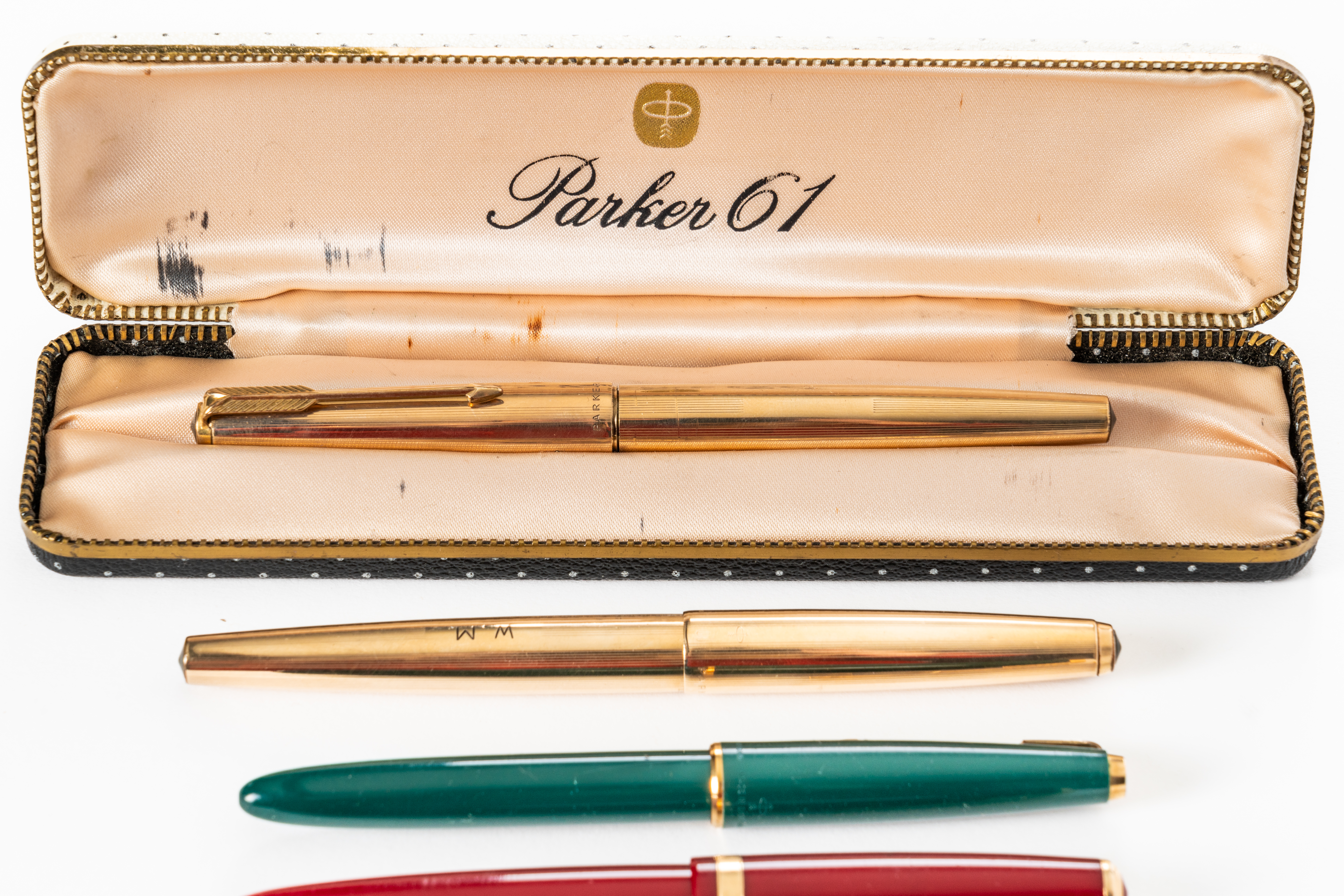 A COLLECTION OF VINTAGE PENS INCLUDING A PARKER 61 FOUNTAIN PEN IN BOX (7) - Image 5 of 5
