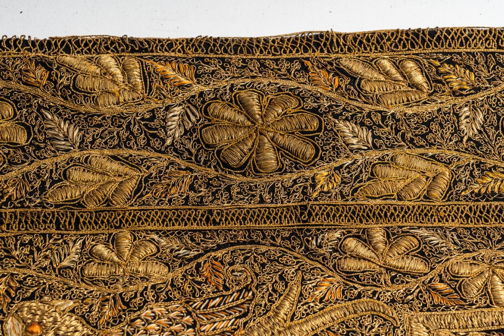 A SOUTH EAST ASIAN GOLD THREAD EMBROIDERED WALL HANGING (2) - Image 9 of 9