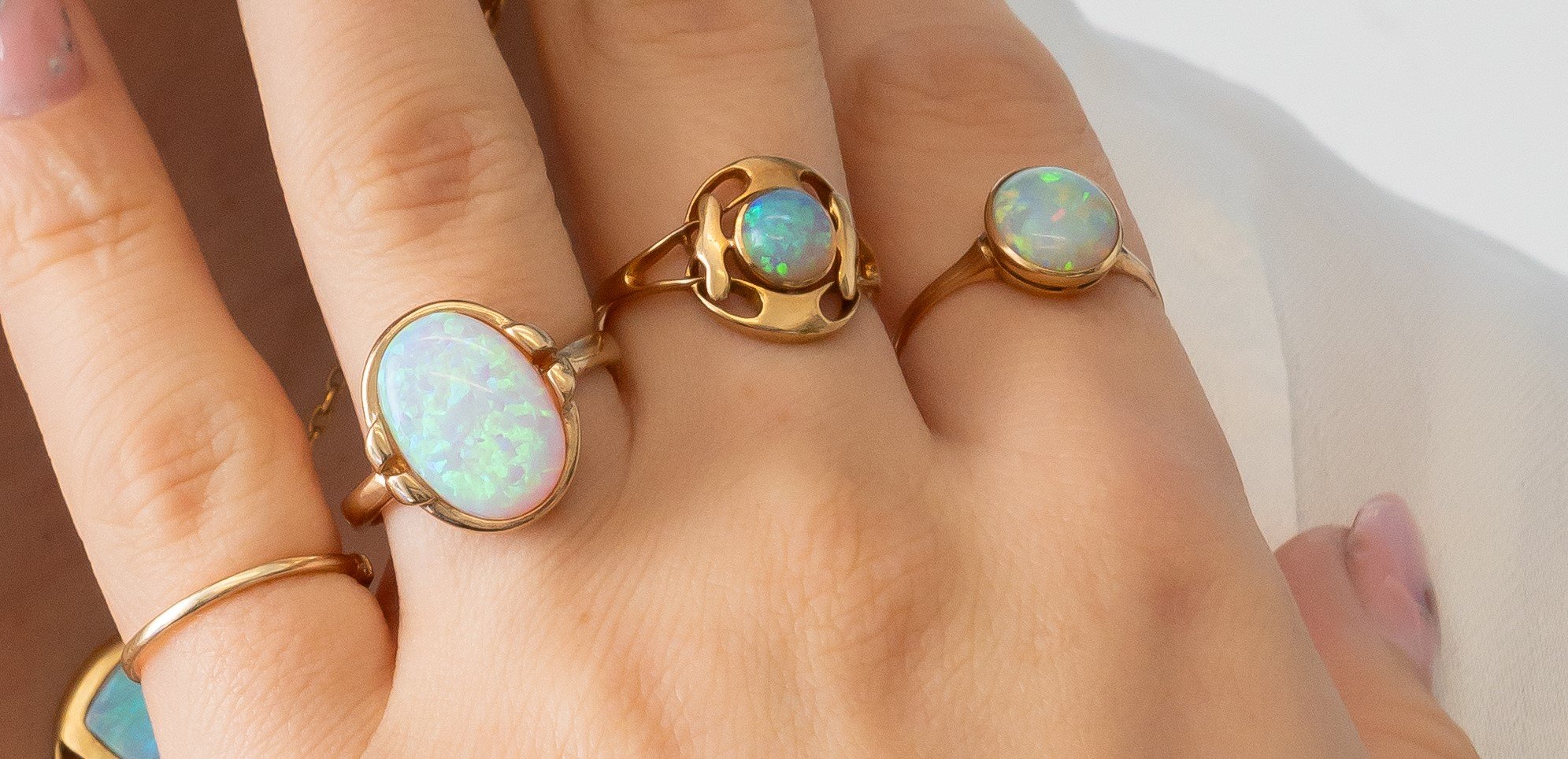 TWO OPAL RINGS (2) - Image 6 of 6