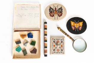 A COLLECTION OF PIETRA DURA DESK ACCESSORIES AND HARDSTONE SPECIMENS (13)