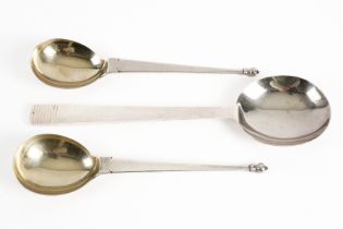 A PAIR OF SILVER SPOONS AND ANOTHER SPOON (3)