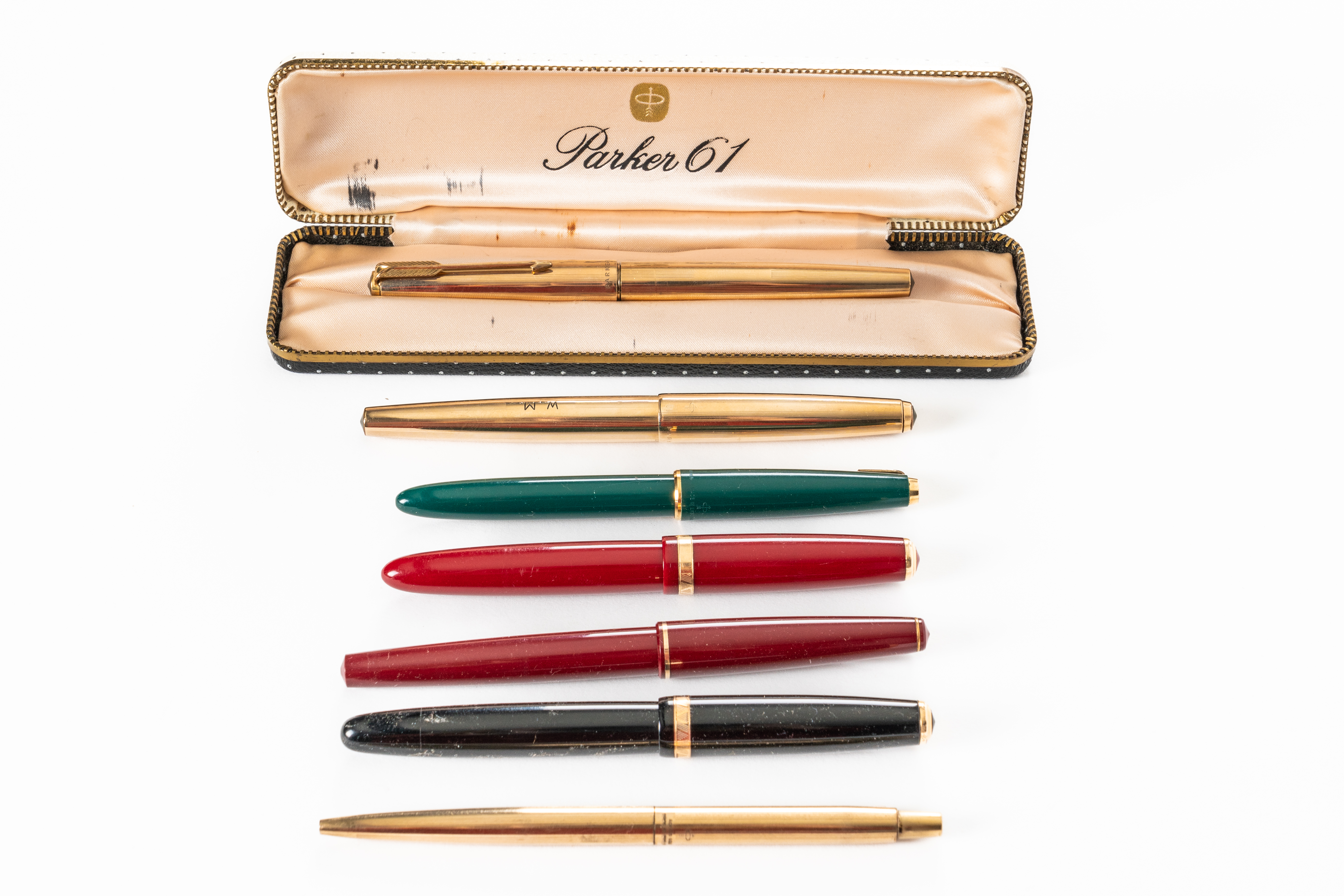 A COLLECTION OF VINTAGE PENS INCLUDING A PARKER 61 FOUNTAIN PEN IN BOX (7) - Image 4 of 5